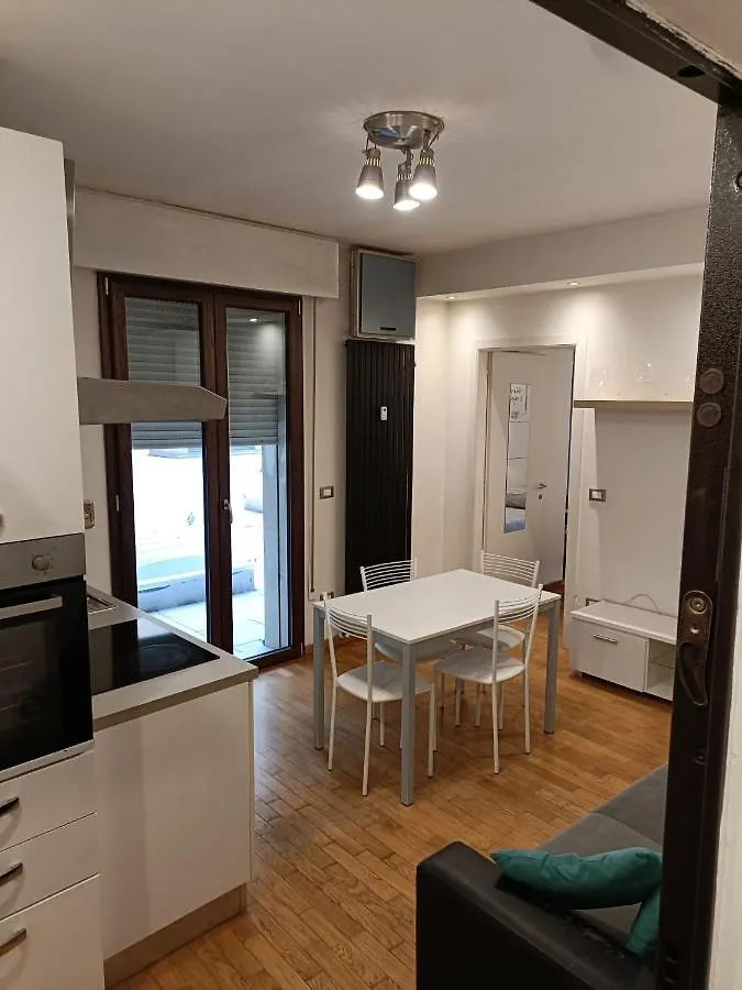 Apartment And B&B Eracle Bologna